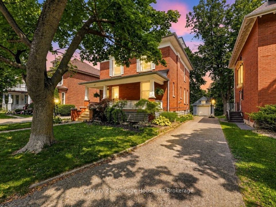 1st image of 457 Buller St