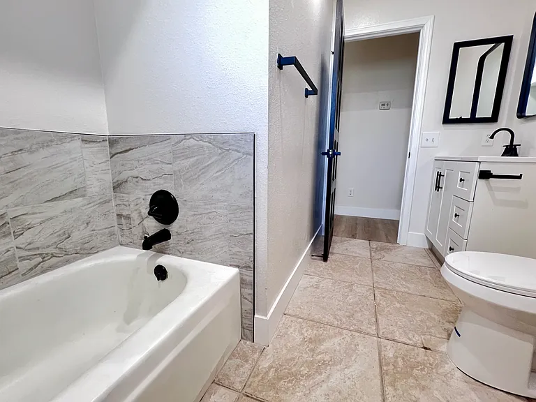 3145 Duneville St — Photo 18