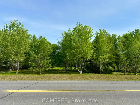 3646 Kinburn Side Rd, Ottawa, ON K0A 2H0