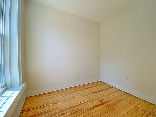 Rented by Ideal Properties Group | media 15