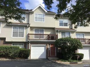1534 Westgate Dr #1534, Fort Lee, NJ 07024