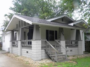 206 E Charles St, Marion, IL 62959