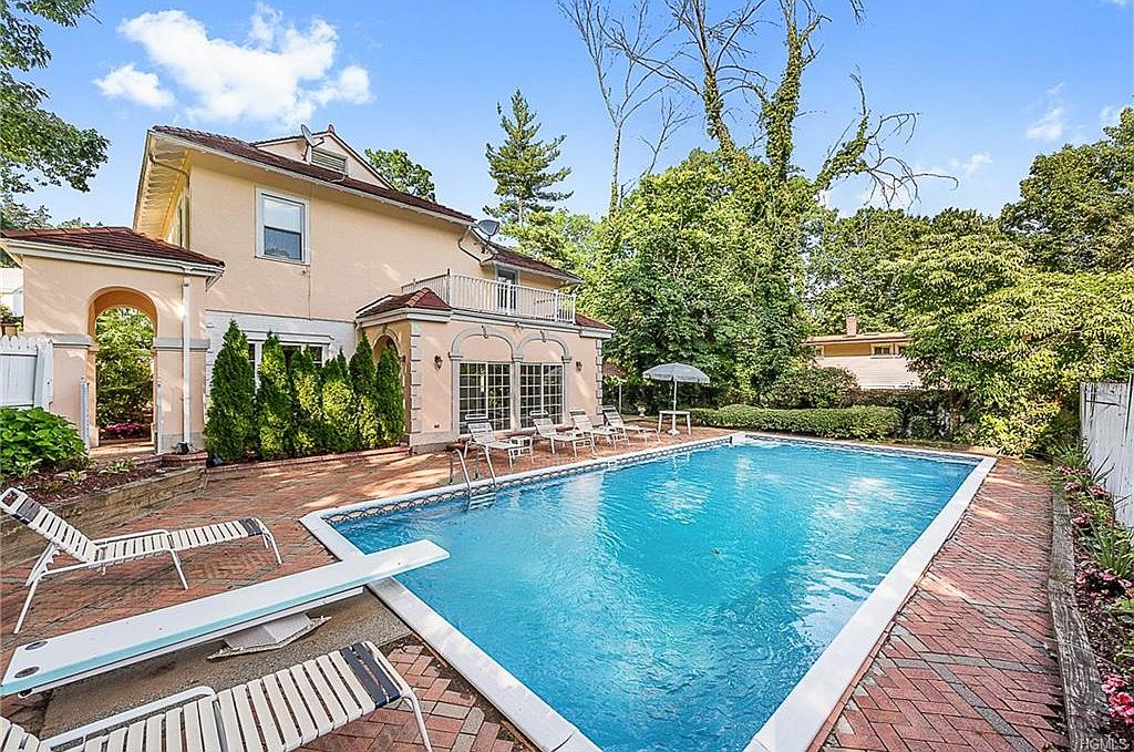 126 Alta Vista Dr, Yonkers, NY 10710 Zillow