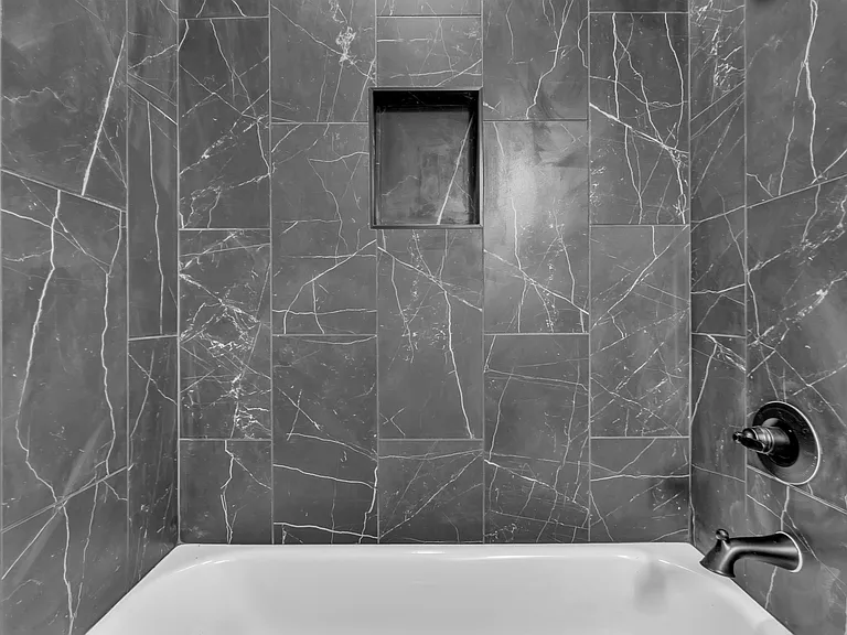 2132 Lyon Ave — Photo 13