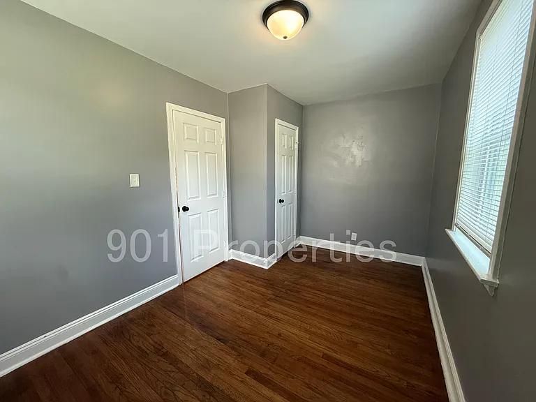 1096 McEvers Rd — Photo 15