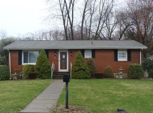 6 Colony St, Shelton, CT 06484