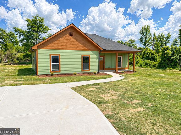 2nd image of 7 Green Rd