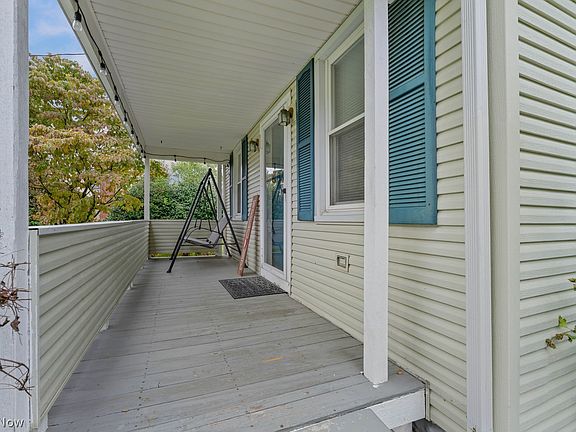 3rd image of 137 5th Ave