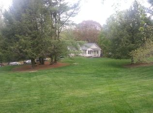 115 Poverty Hollow Rd, Newtown, CT 06470