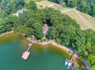 139 Hawks Point Dr, Troutman, NC 28166