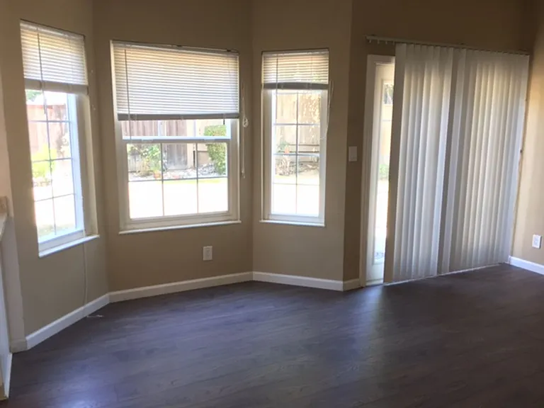 34299 Maybird Cir — Photo 2