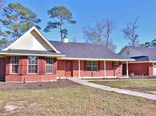 9223 3rd St, Lumberton, TX 77657
