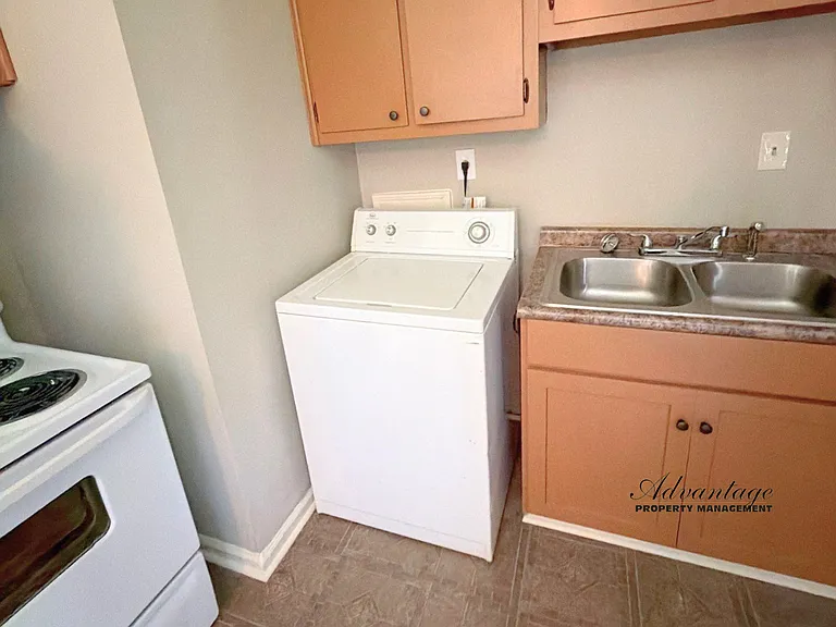 3807 Masterson St — Photo 7