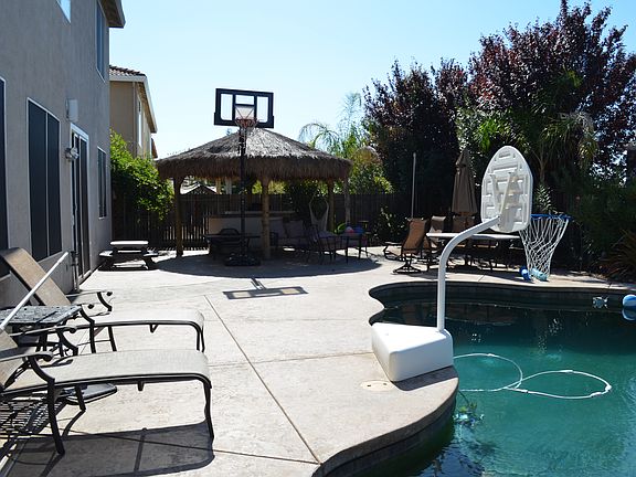 Pool/Spa/BBQ under Palapa