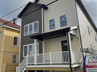 31 Vandewater St, Providence, RI 02908