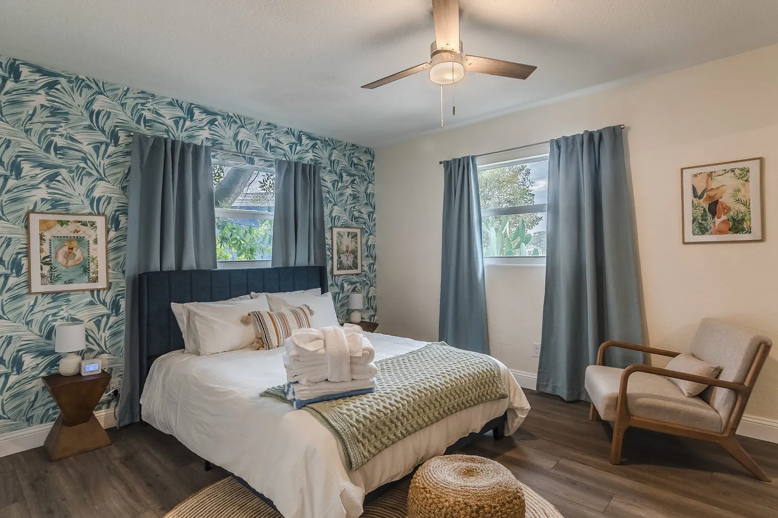 3 bed, 2.0 bath, 1259 sqft, $4,762 — Photo 4