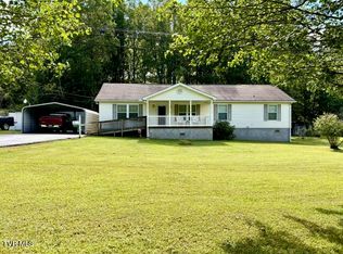 3127 Dungannon Rd, Coeburn, VA 24230