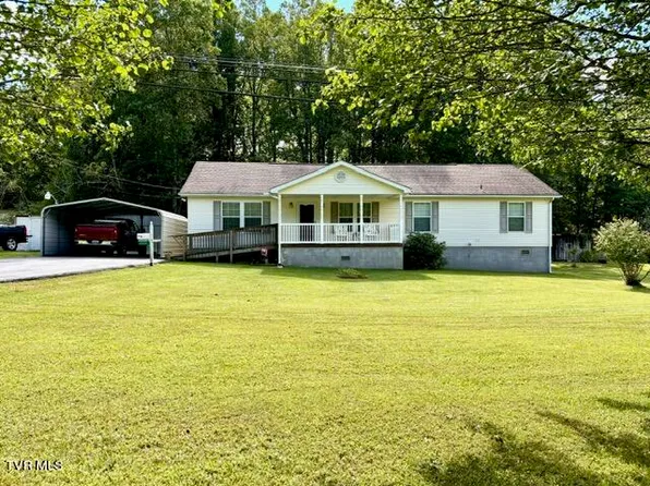 3127 Dungannon Rd, Coeburn, VA 24230