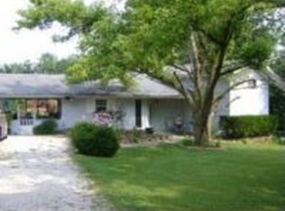 145 Stealey Rd, Wentzville, MO 63385