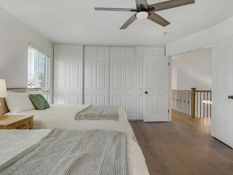 20111 Glacier Cir — Photo 11