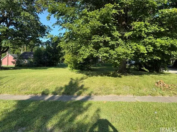 716 S Jefferson St, Hartford City, IN 47348