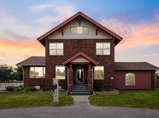 2009 1st Ave E, Newton, IA 50208