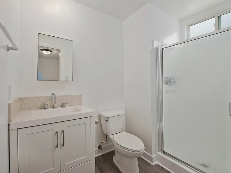 5415 Newcastle Ave — Photo 10