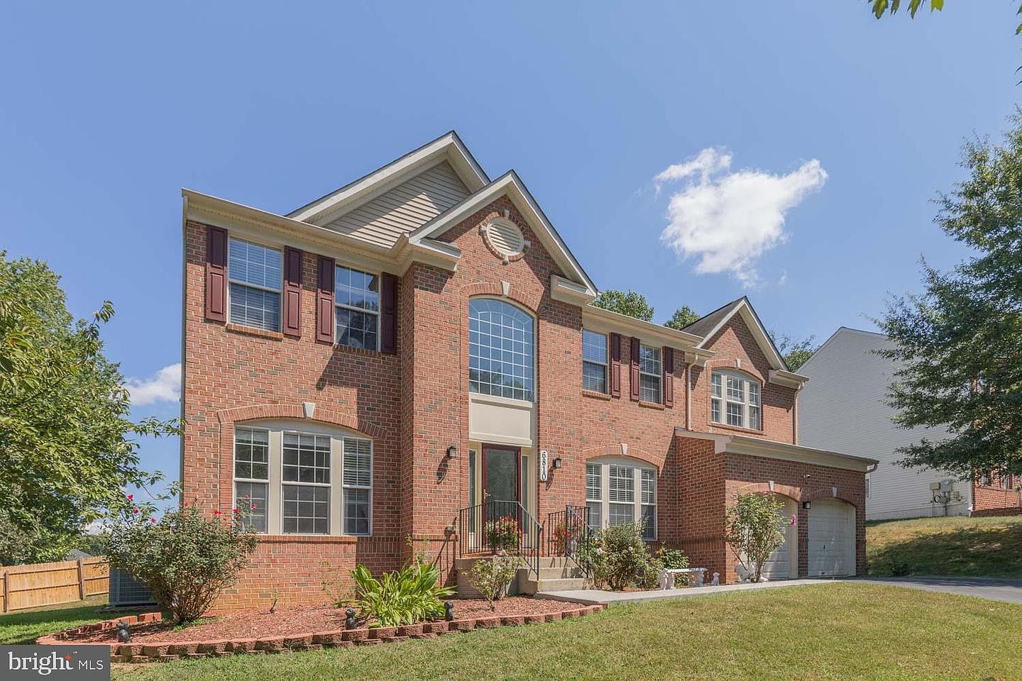 6810 Ashleys Crossing Ct, Temple Hills, MD 20748 | Zillow