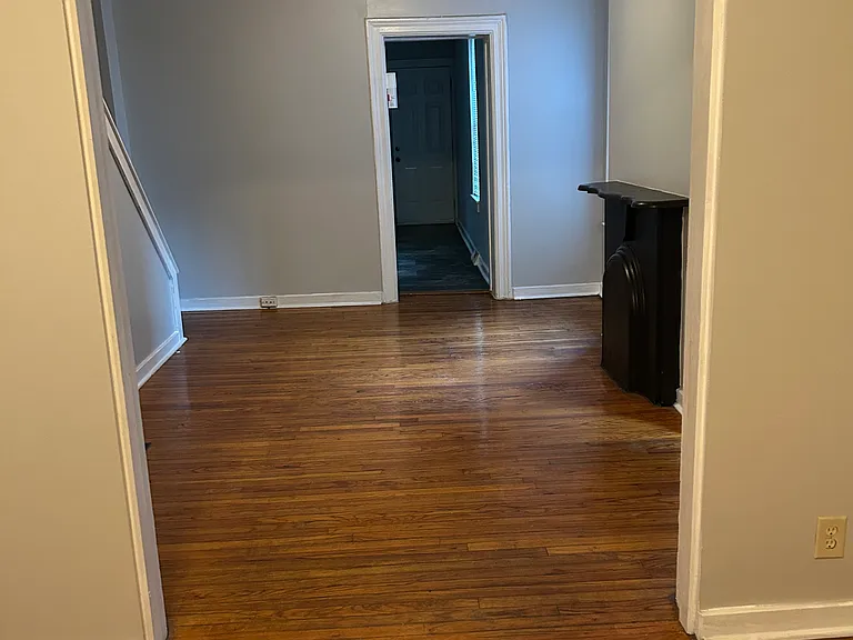 182 Miami Ave — Photo 19