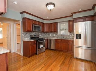 17 Edgewood Ave, Cranston, RI 02905