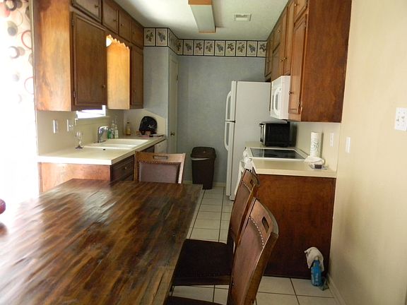 4th image of 3112 Heatherwood Dr