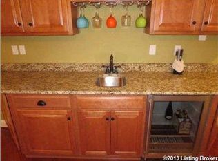 10200 Dorsey Pointe Cir, Blue Ridge Manor, KY 40223