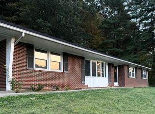 976 Lurich Rd, Narrows, VA 24124