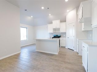 10341 SW 55th Ter, Mustang, OK 73064