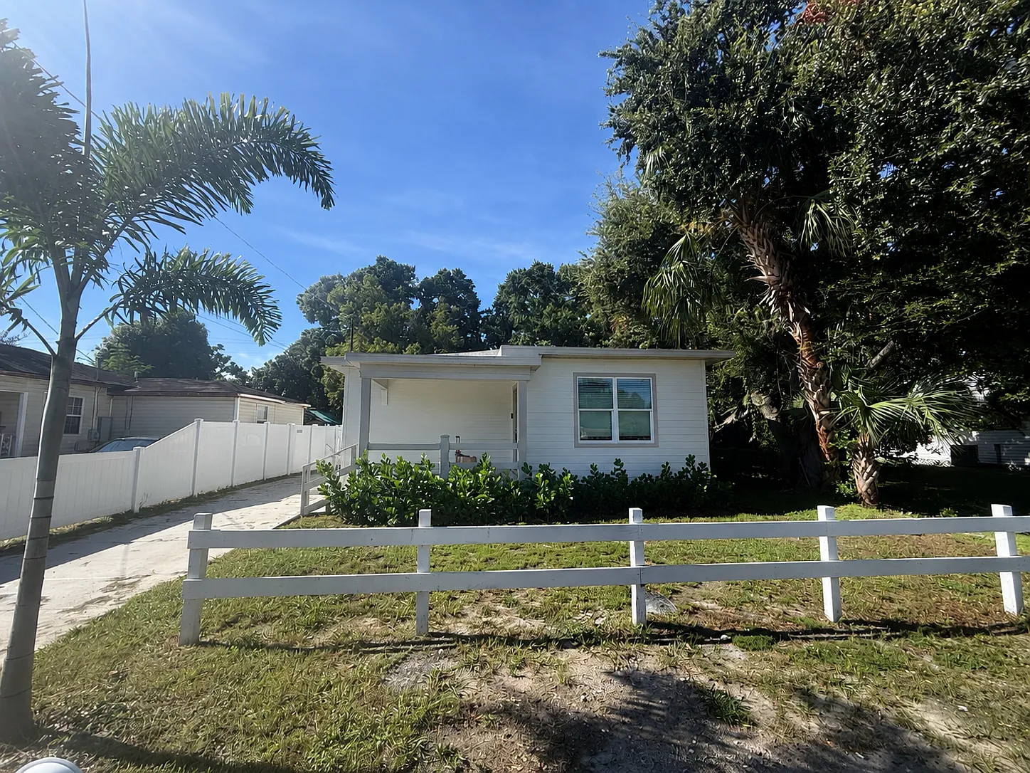 3 bed, 1494 sqft, $2,895 — Photo 2