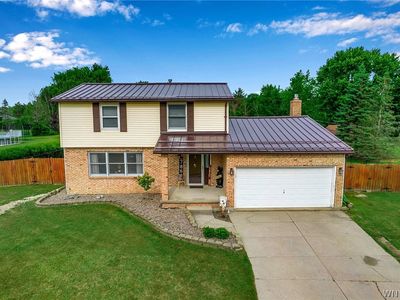 786 Ransom Rd, Lancaster, NY, 14086