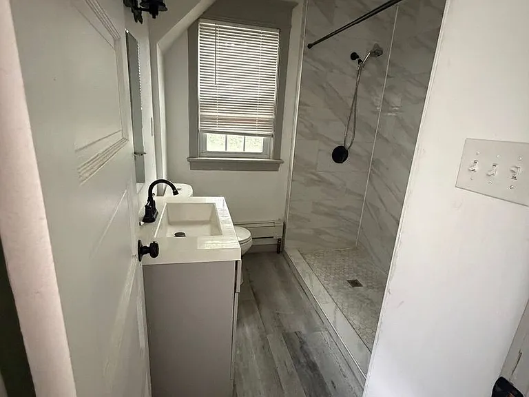661 Myrtle Ave — Photo 6
