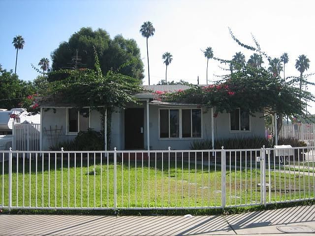 1st image of 646 S Avington Ave