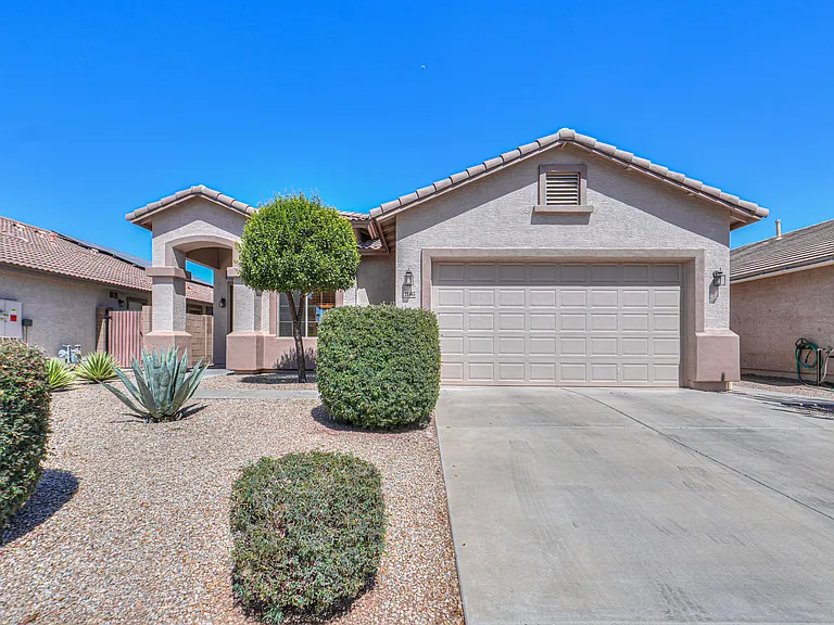 21563 N Greenway Rd — Photo 11