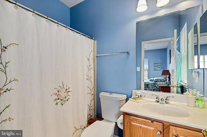 Room 4 Bath