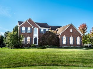 526 Sage Run Dr, Lebanon, OH 45036