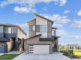 51 E Midgrove Dr SW, Airdrie, AB T4B5H2