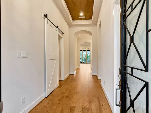 279 Rivus Overlook Dr, Willis, TX 77318