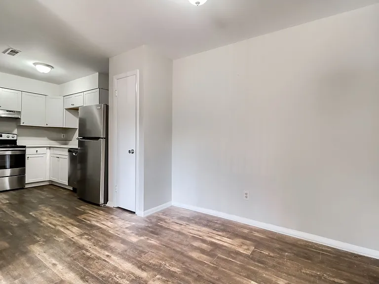 1000 Sandlin Pl #A — Photo 13