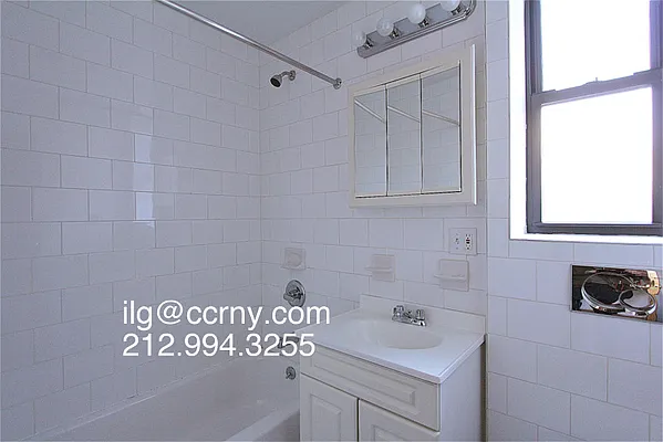 Rented by City Connections Realty | media 10