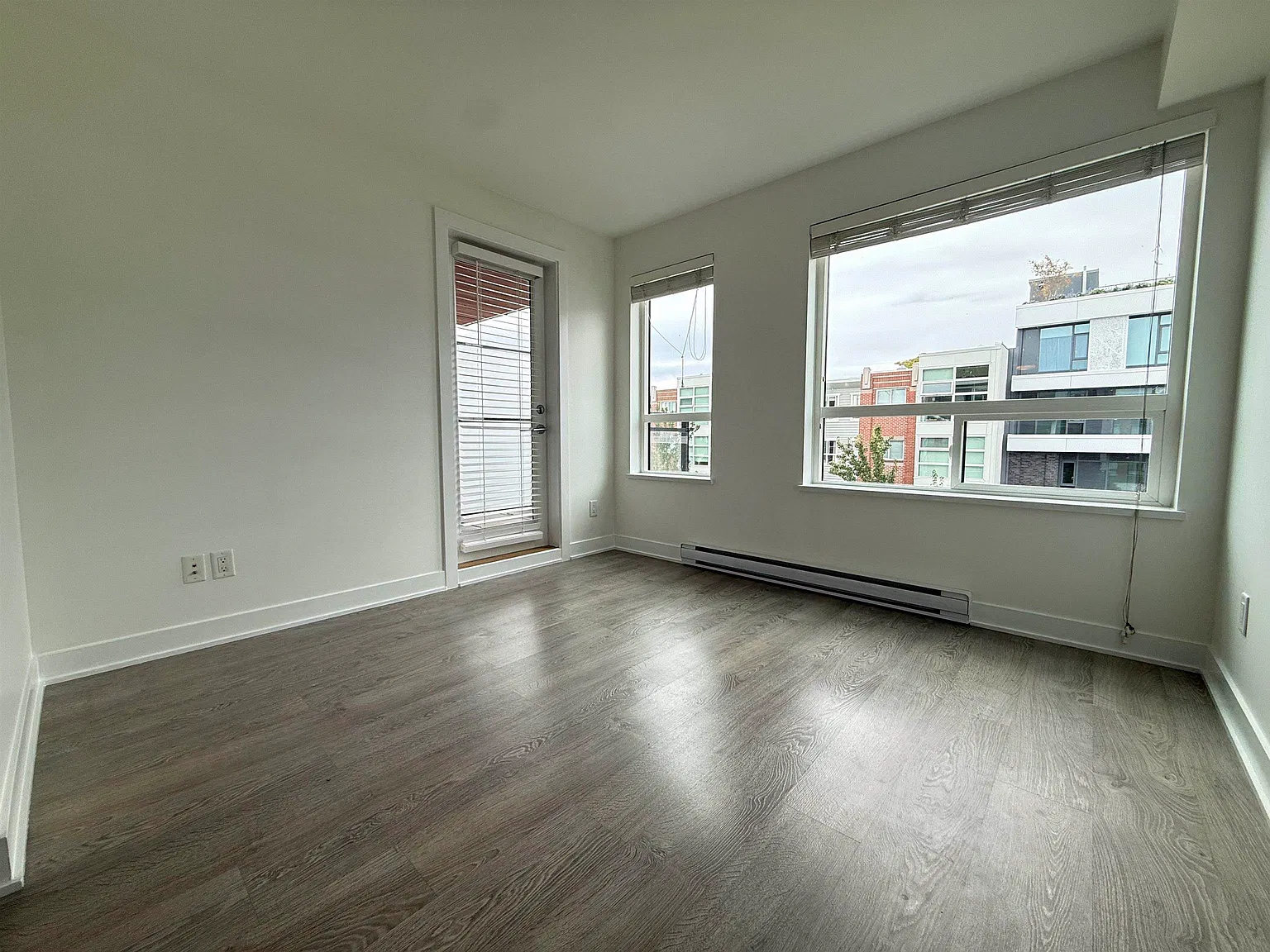 1 bed, 702 sqft, $2,650 — Photo 2