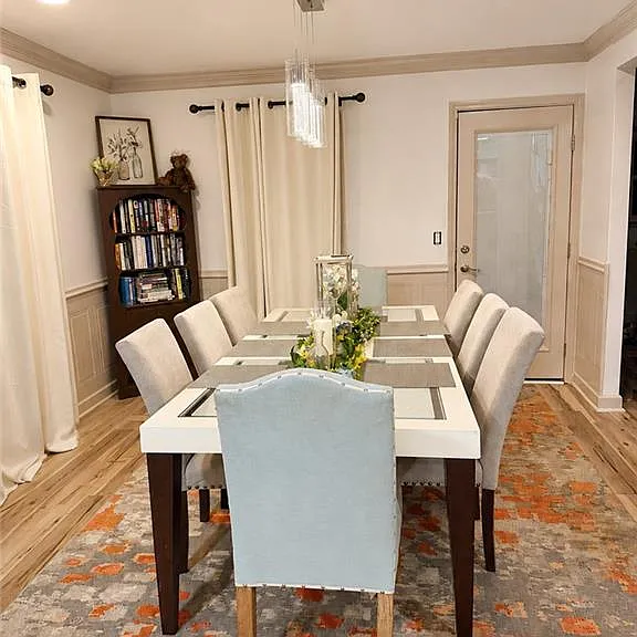 8945 Carroll Manor Dr — Photo 11