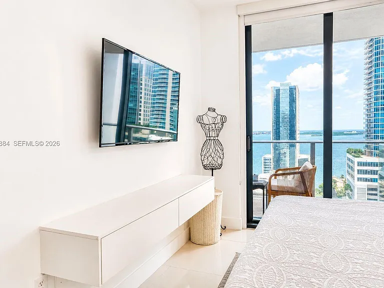 1010 Brickell Ave #2402 — Photo 17
