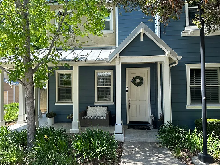 3591 Sacramento Dr #20 — Photo 1