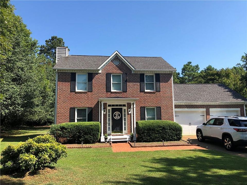 1st image of 111 Estate Dr
